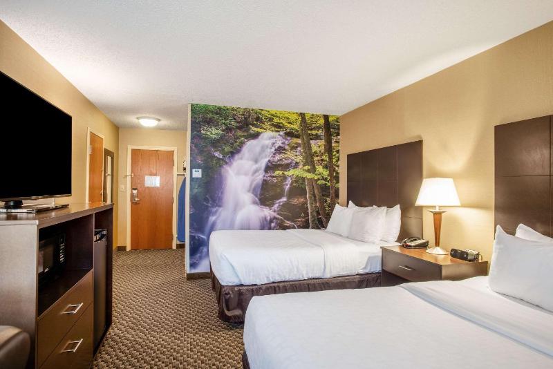 Double Room with Two Double Beds - Non-Smoking image 3
