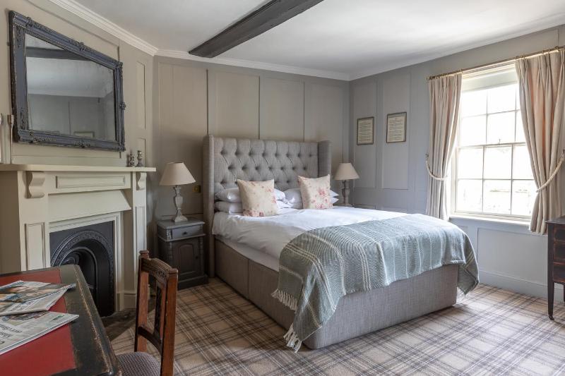 Superior Double Room image 1