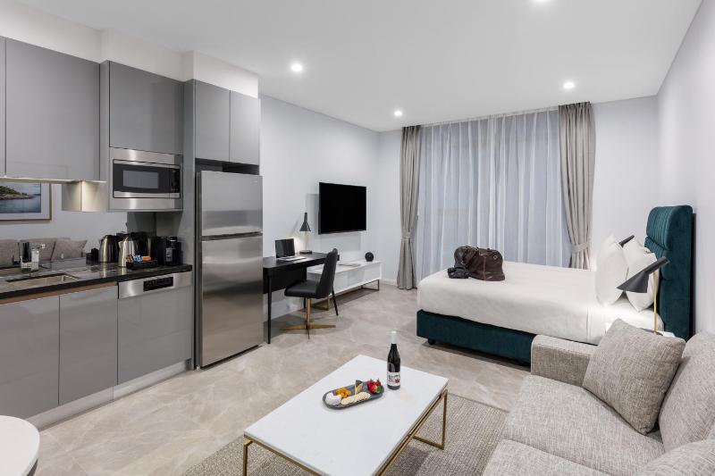 Studio Luxury Suite image 1