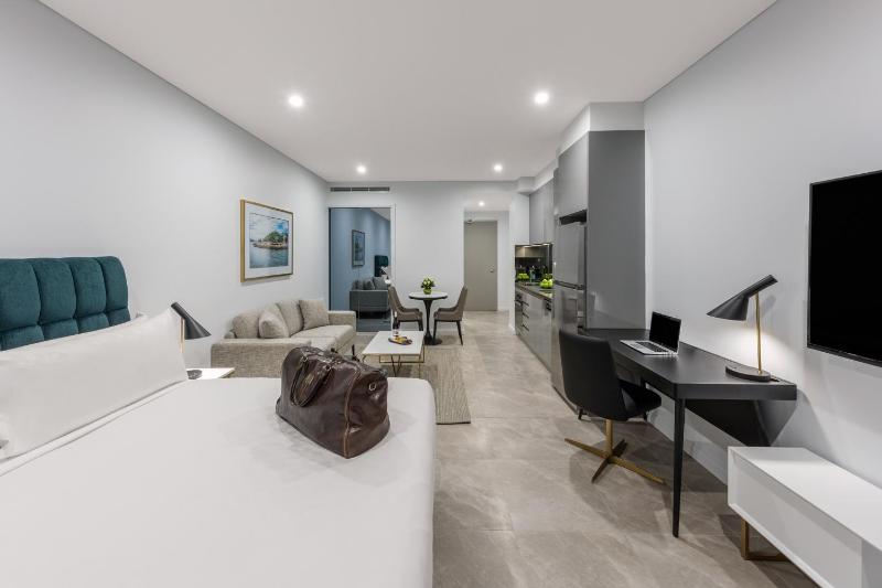 Studio Luxury Suite image 4