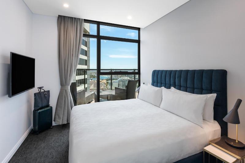 Three-Bedroom Grand Darling Penthouse  image 3