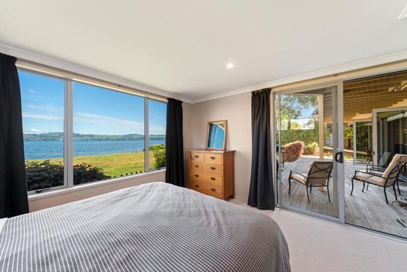 Lakeside Vistas Magic - Rainbow Point Home - image 23