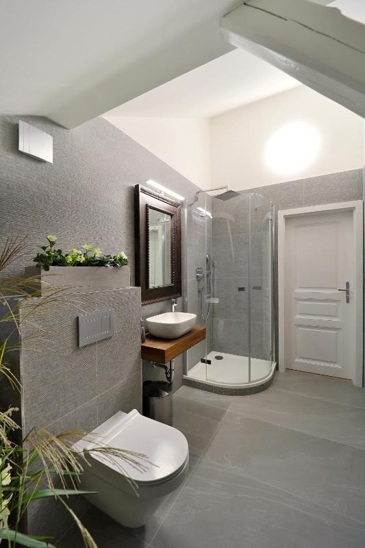 Kalina Apartments - image 30