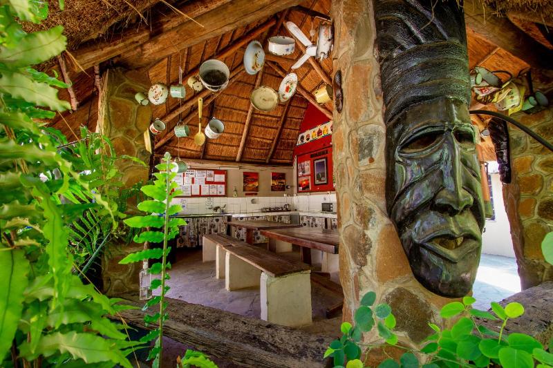 Victoria Falls Backpackers Lodge - image 16