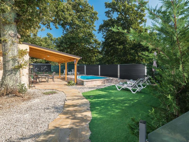 Holiday House Ana & Marina with private Pool and garden - image 26