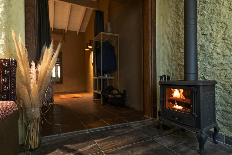 Suite with Garden View image 2