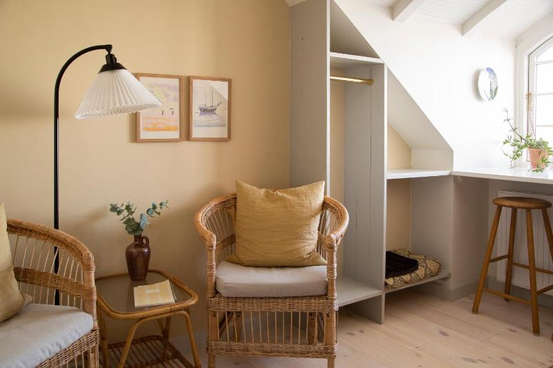 Double Room image 1