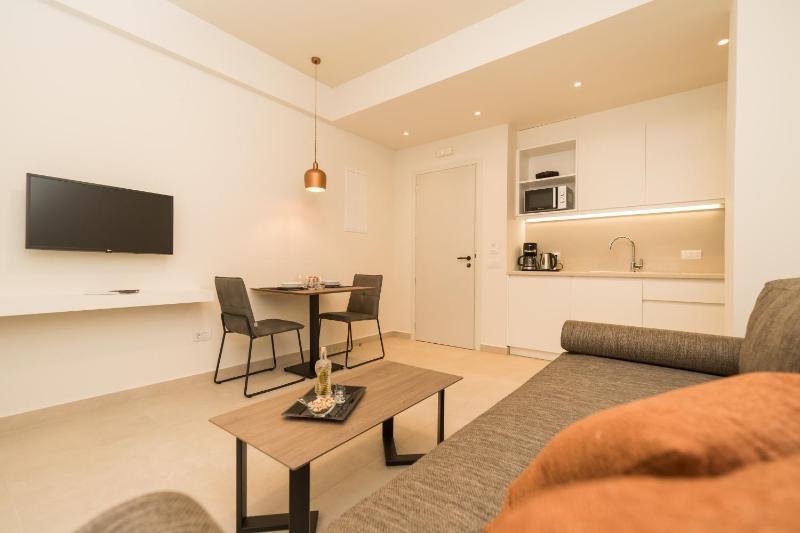 ANTEL Suites & Apartments - image 9