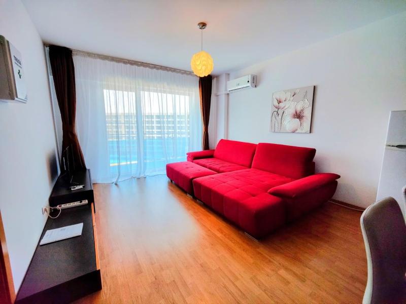 One-Bedroom Apartment image 1