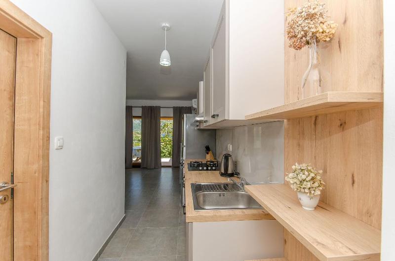 Apartments Koras - image 32