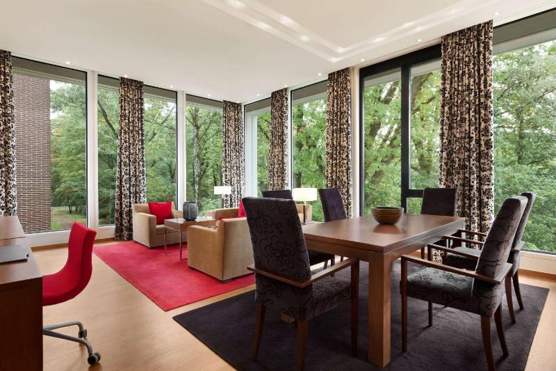 Suite image 3