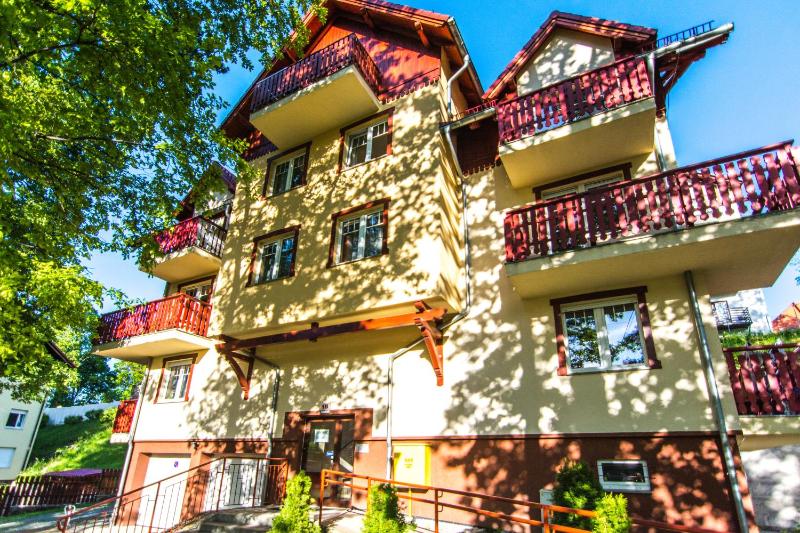 Apartamenty hoteLOVE z sauną - image 17