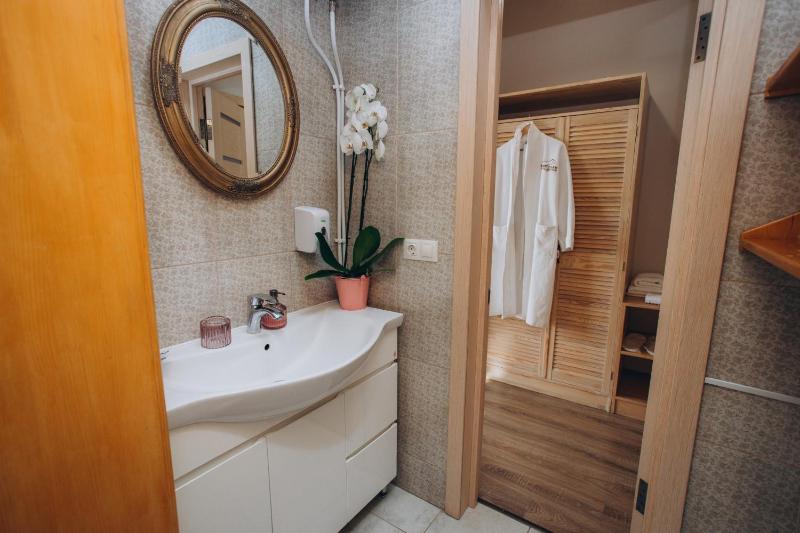 Junior Suite image 2