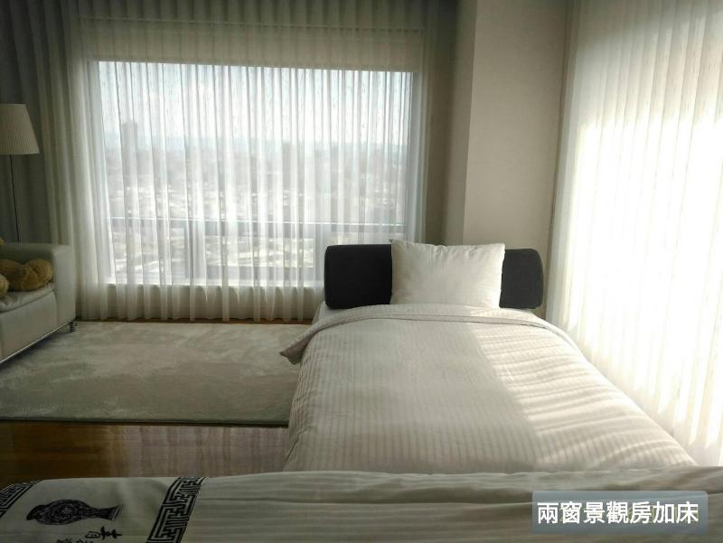 Corner Inn - image 22