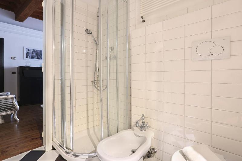 Pontevecchio Stylish Apartment in Florence - image 15