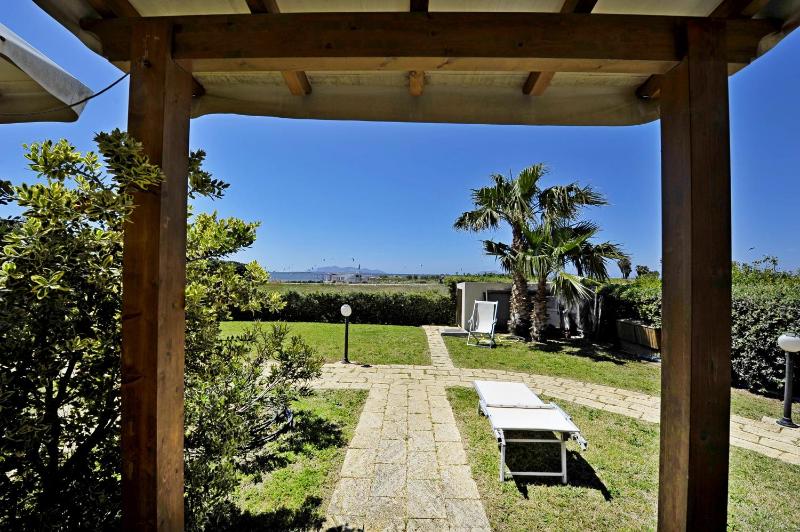 Deluxe Double or Twin Room with Sea View image 4