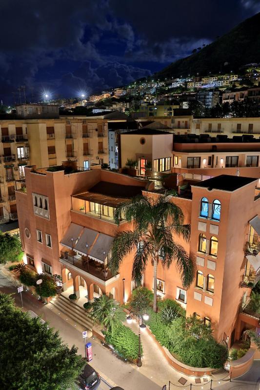 Artemis Hotel - image 42