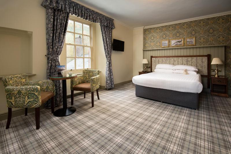 Superior Double or Twin Room image 1