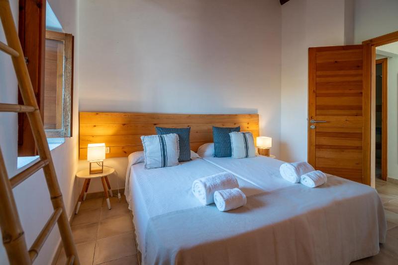 One-Bedroom House image 4