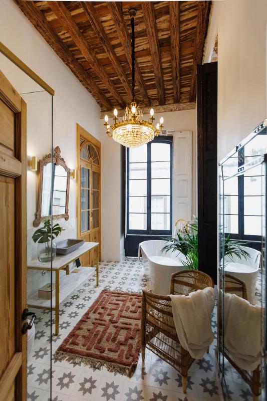 La Colonial Suites Apartamentos de Lujo - image 38