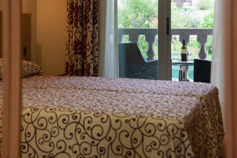 Superior Double or Twin Room image 4