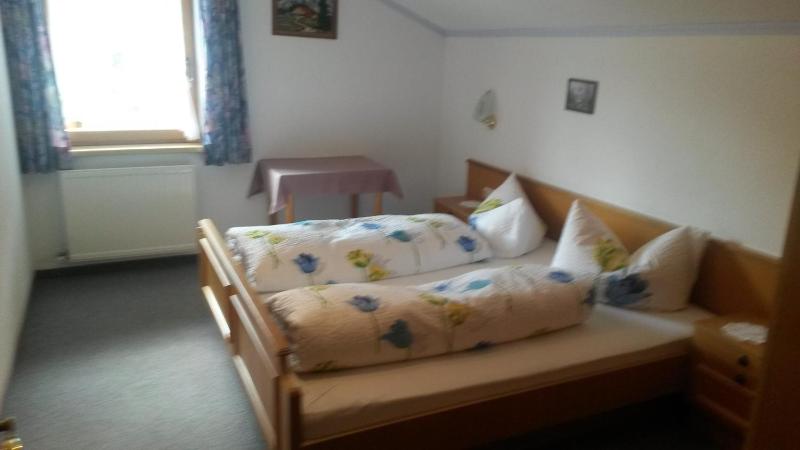 Double Room with Balcony image 2