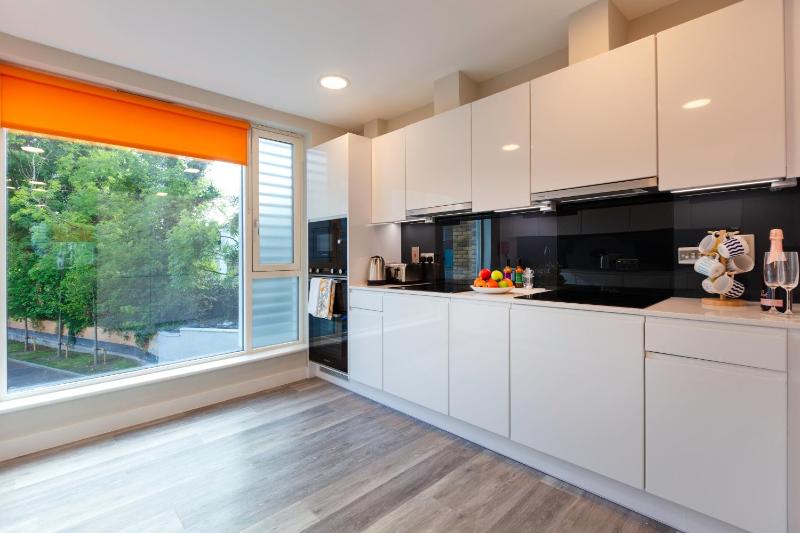 8-Bedroom Apartment - Sleeps 8 image 1
