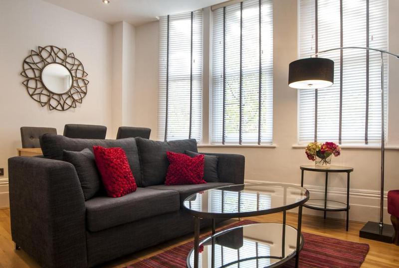Premium One Bedroom image 3