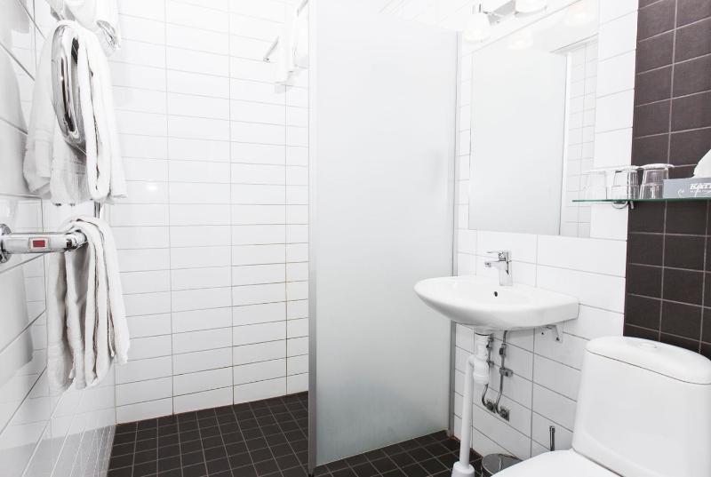 Superior Twin Room image 2