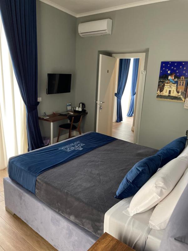 Double or Twin Room with Extra Bed image 4