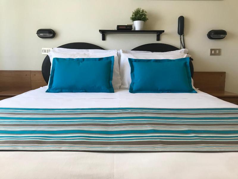 Double or Twin Room image 1