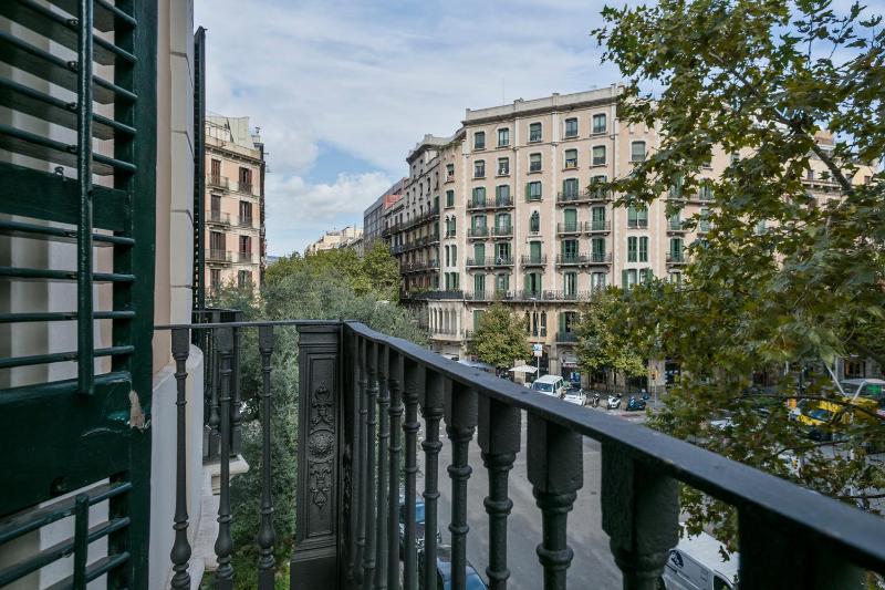 Midtown Luxury Apartments by Sweett - image 4