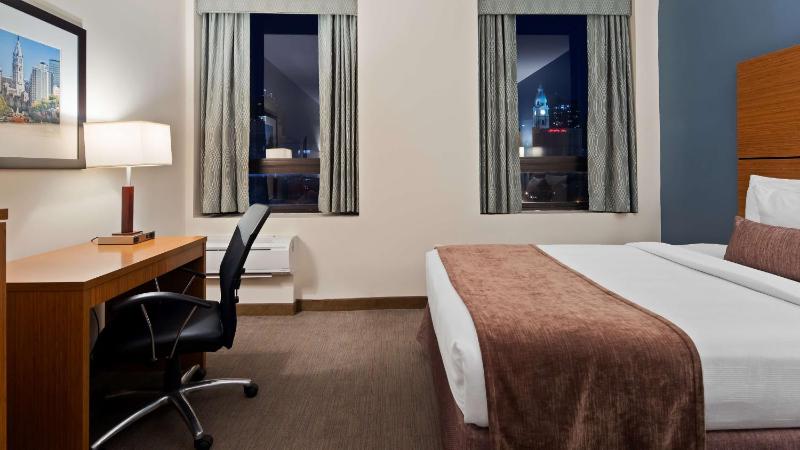 Best Western Plus Philadelphia Convention Center Hotel - image 6