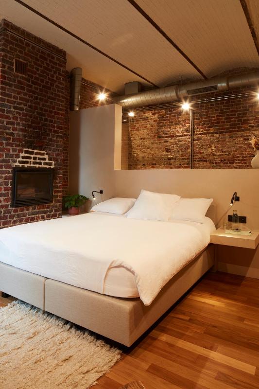 Double Room with Terrace image 1