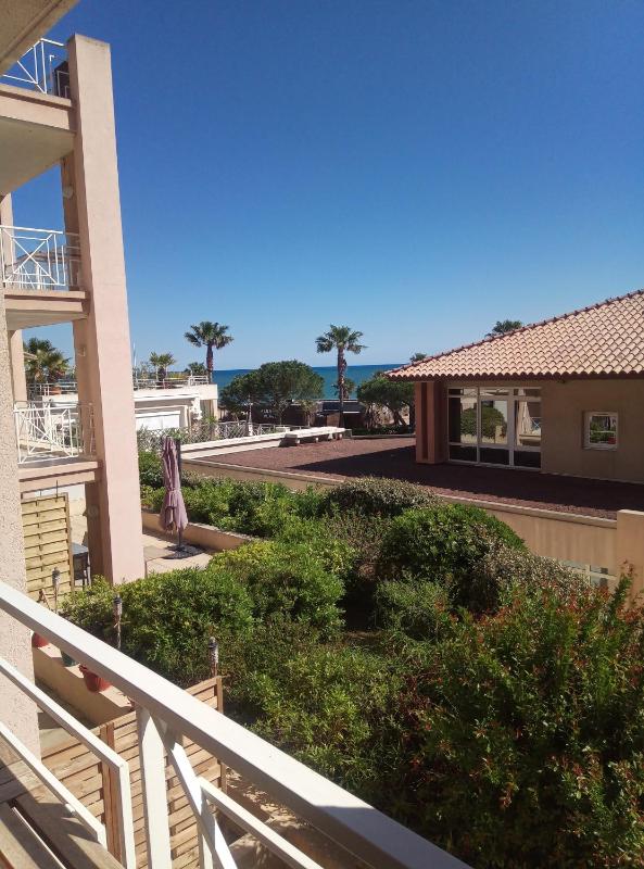 Studio with Sea View (4 Adults) image 1