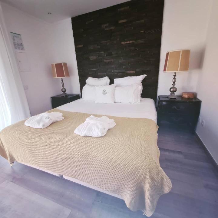 Double or Twin Room with Terrace image 2
