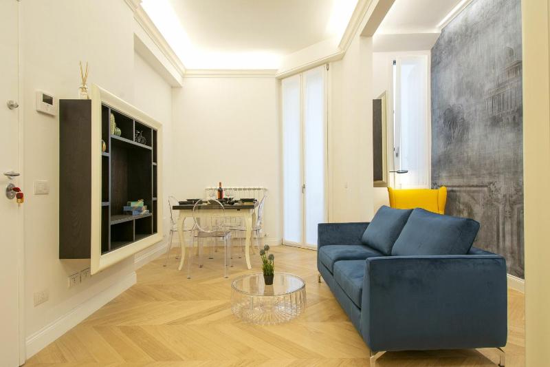 Cavour Stylish House - image 6