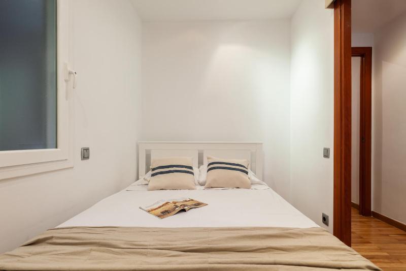 Flateli Paris - image 4