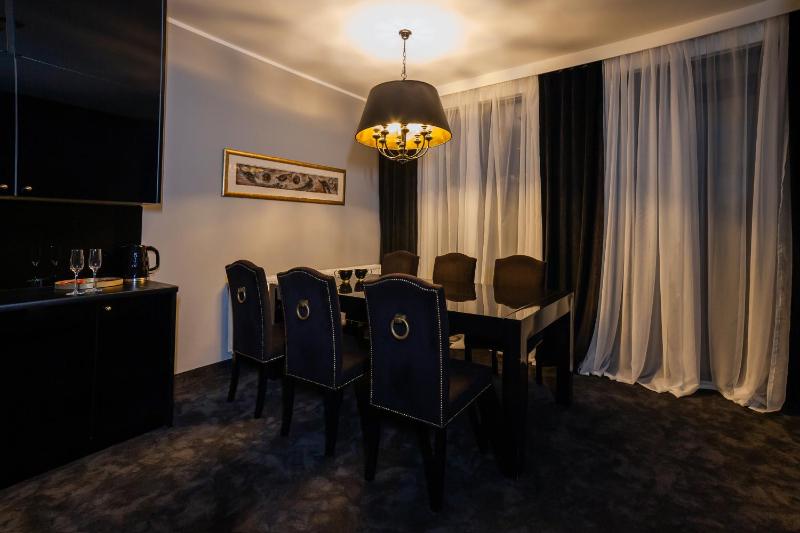Superior Apartment image 1