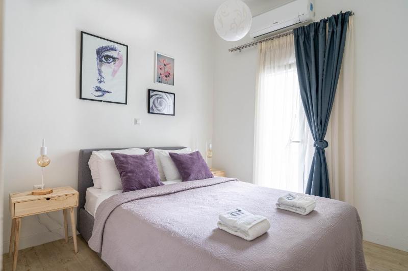 Three-Bedroom Apartment image 4