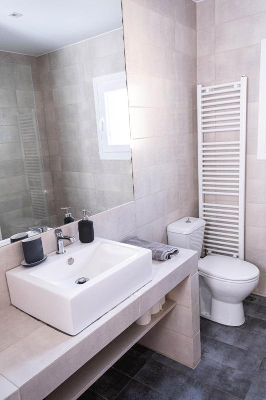 Two-Bedroom Apartment image 3