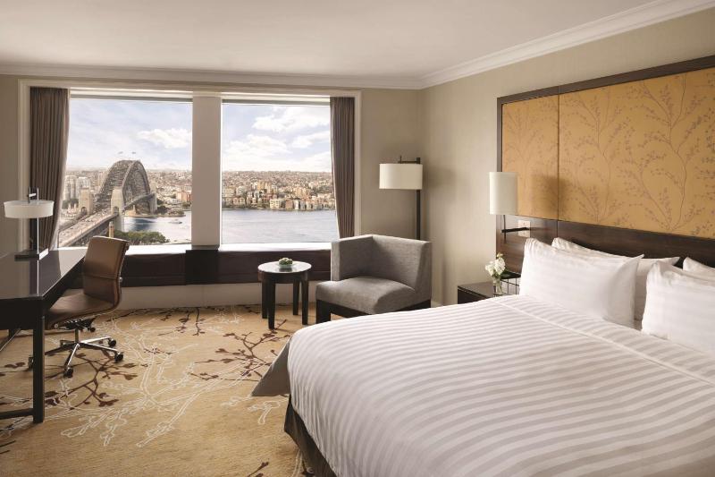 Executive Sydney Harbour King image 1