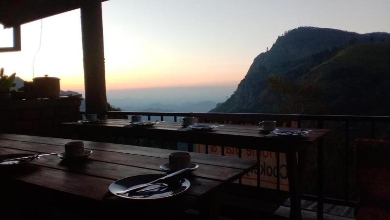 Minthu Homestay - image 49