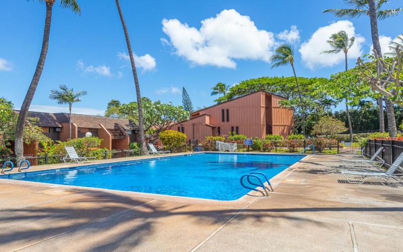 Kuleana 409 Oceanfront 1 bedroom 1 bath condo condo - image 30