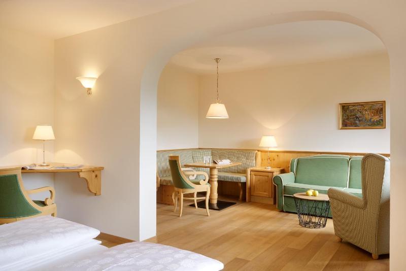 Suite image 4