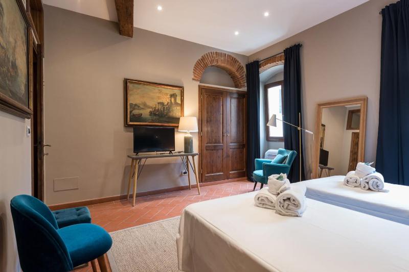 Heart of Florence in great Location - image 7