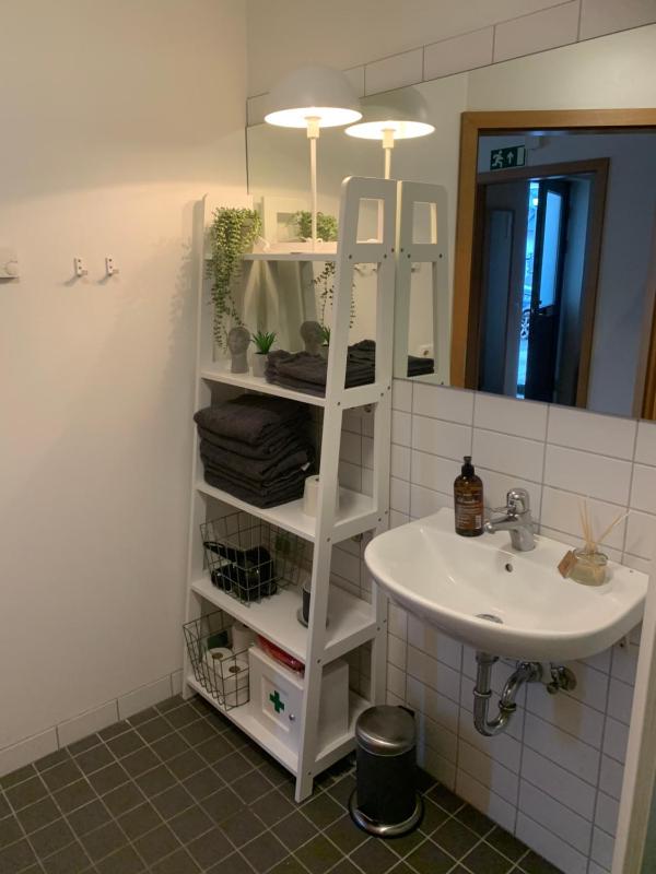 Mengi Apartments - image 6