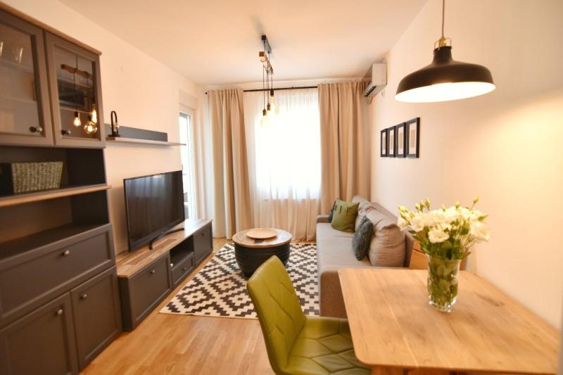 Regina Apartments with free parking - image 14