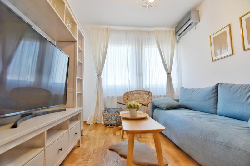 Regina Apartments with free parking - image 6