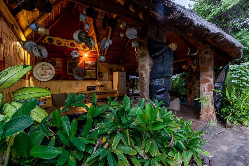 Victoria Falls Backpackers Lodge- Camp Sites - image 6